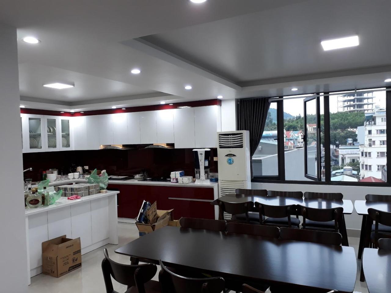 Toan Phuong Hostel Ha Long Buitenkant foto